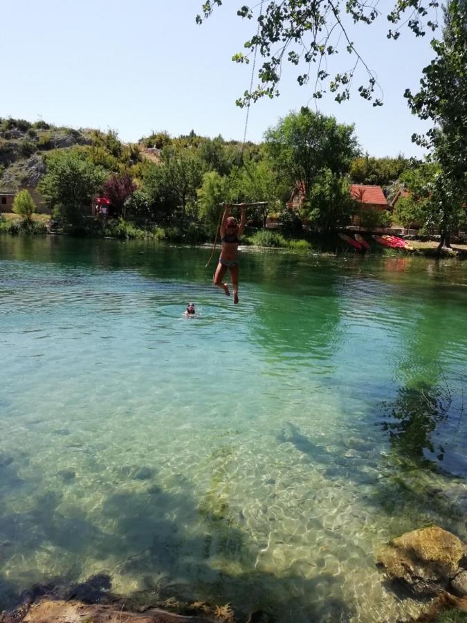 Apartment Hajduk Starigrad Paklenica Zewnętrze zdjęcie