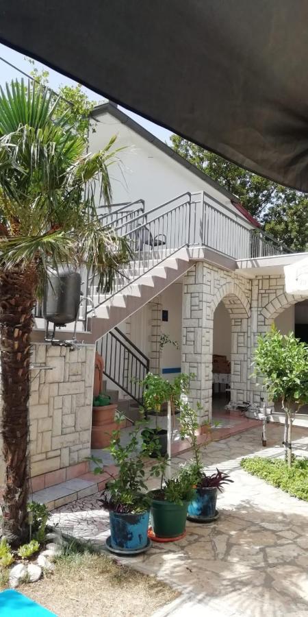 Apartment Hajduk Starigrad Paklenica Zewnętrze zdjęcie